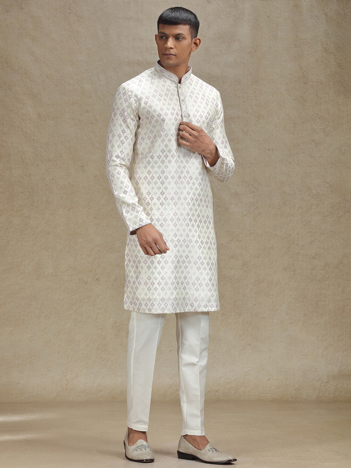 Men’s Kurta Pajama Set in Purple and Cream Accented with Zari