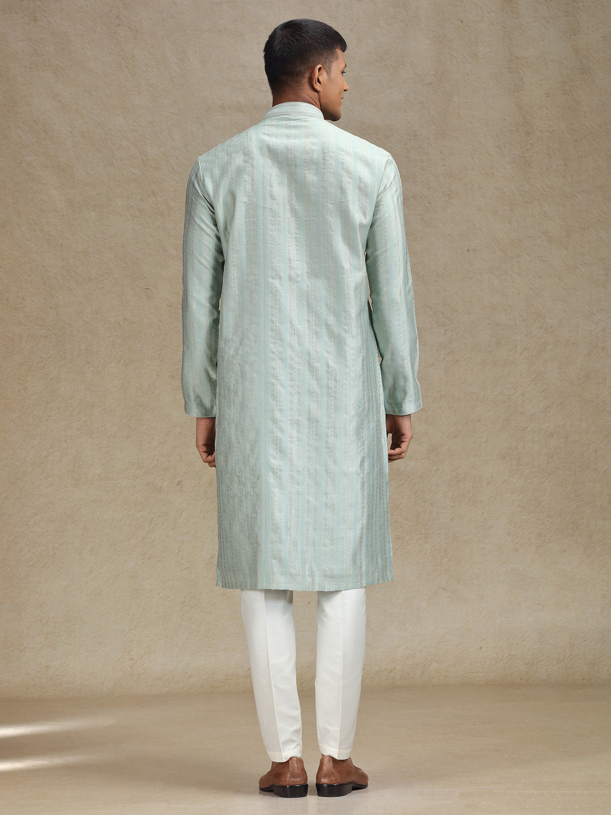 Contemporary Mint Green Kurta Pajama Set with Textured Pattern